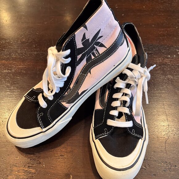 VANS PALM TREE PRINT HI-TOP CANVAS SK8 SHOES PINK/BLACK Womens 8.5 - Picture 2 of 4